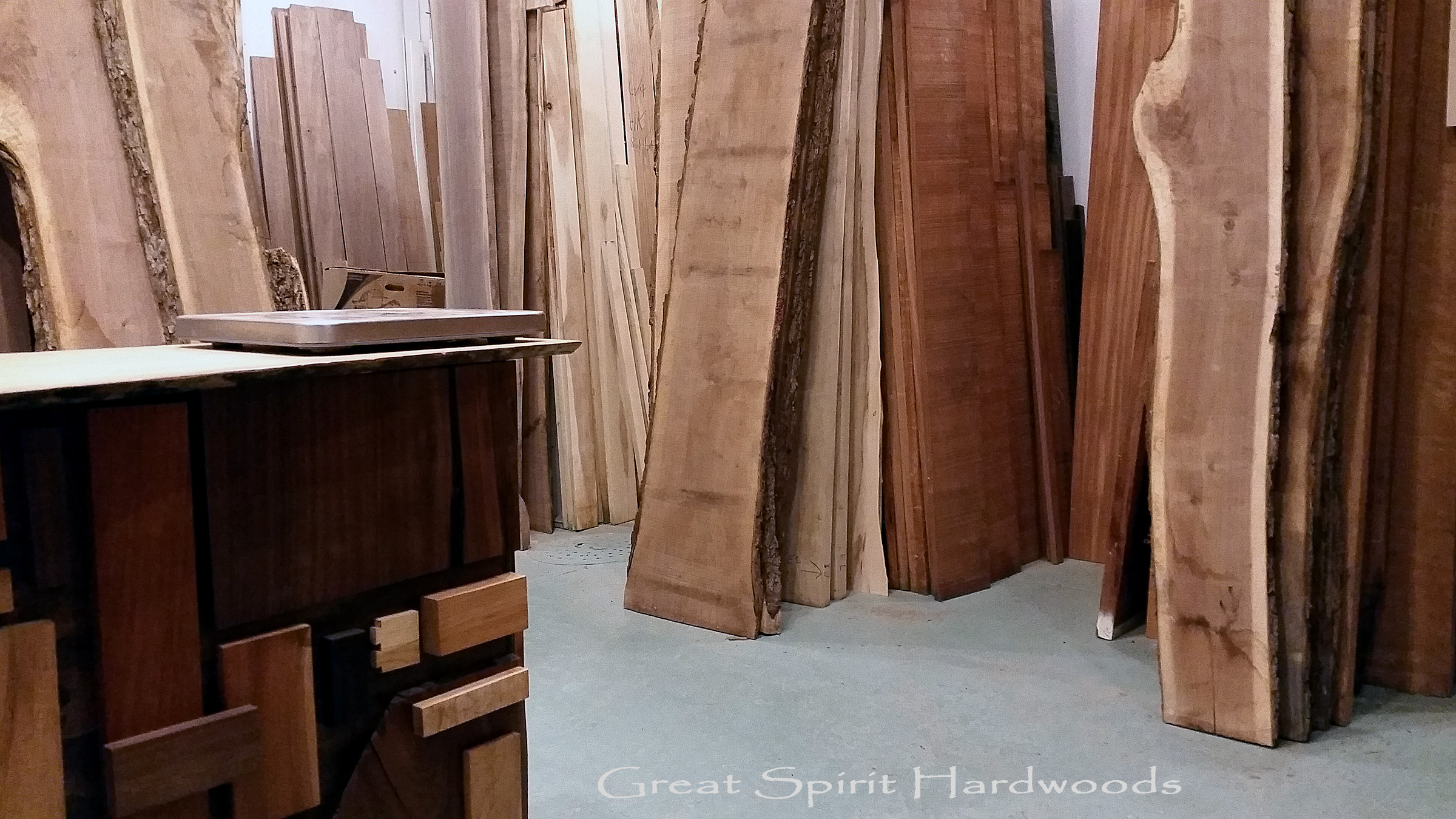 Hardwood Lumber Store, Great Spirit Hardwoods in Dundee, IL